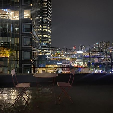 Hotel Less Seul Zewnętrze zdjęcie