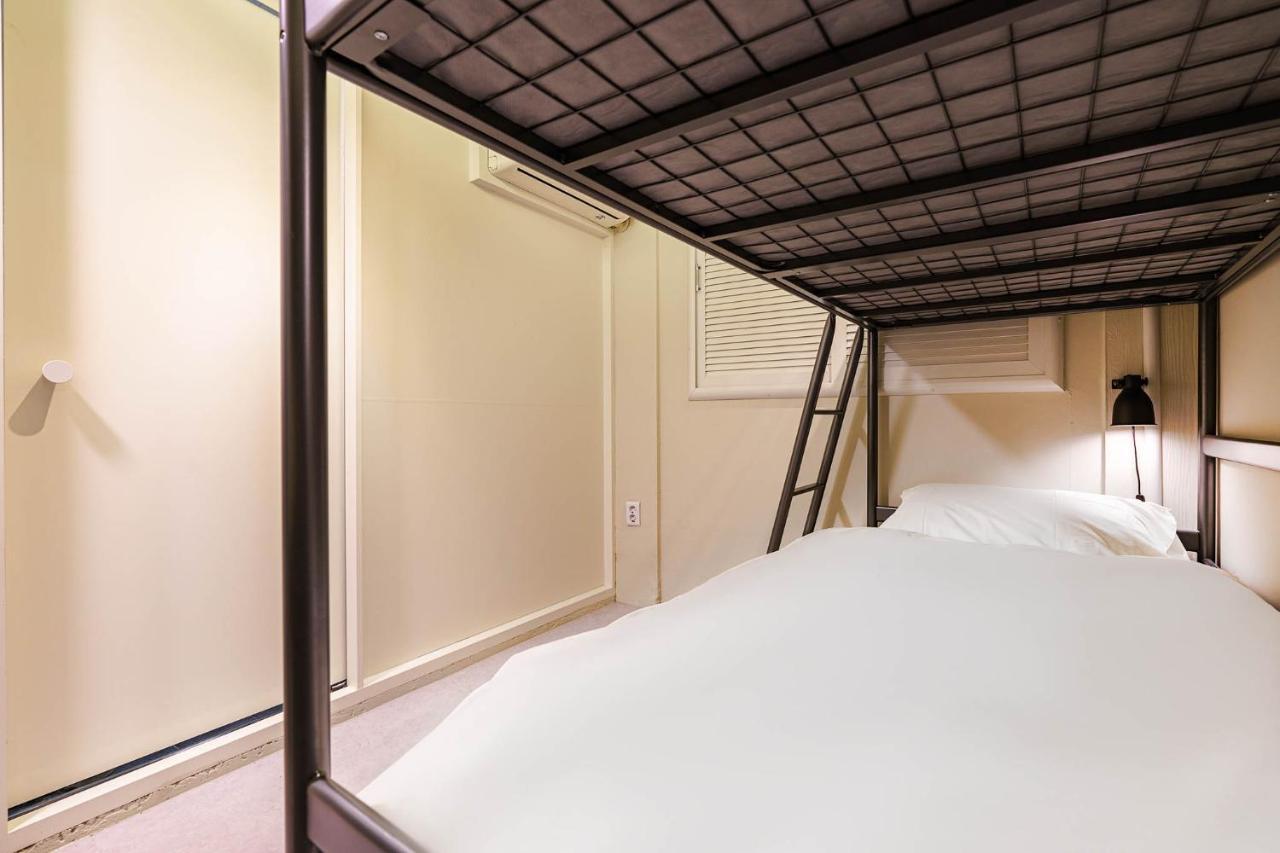 Hotel Less Seul Zewnętrze zdjęcie